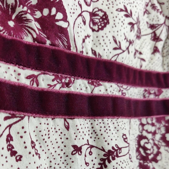 L.O.G.G. | Spaghetti Strap Floral Dress / Size: 8 - Picture 4 of 7